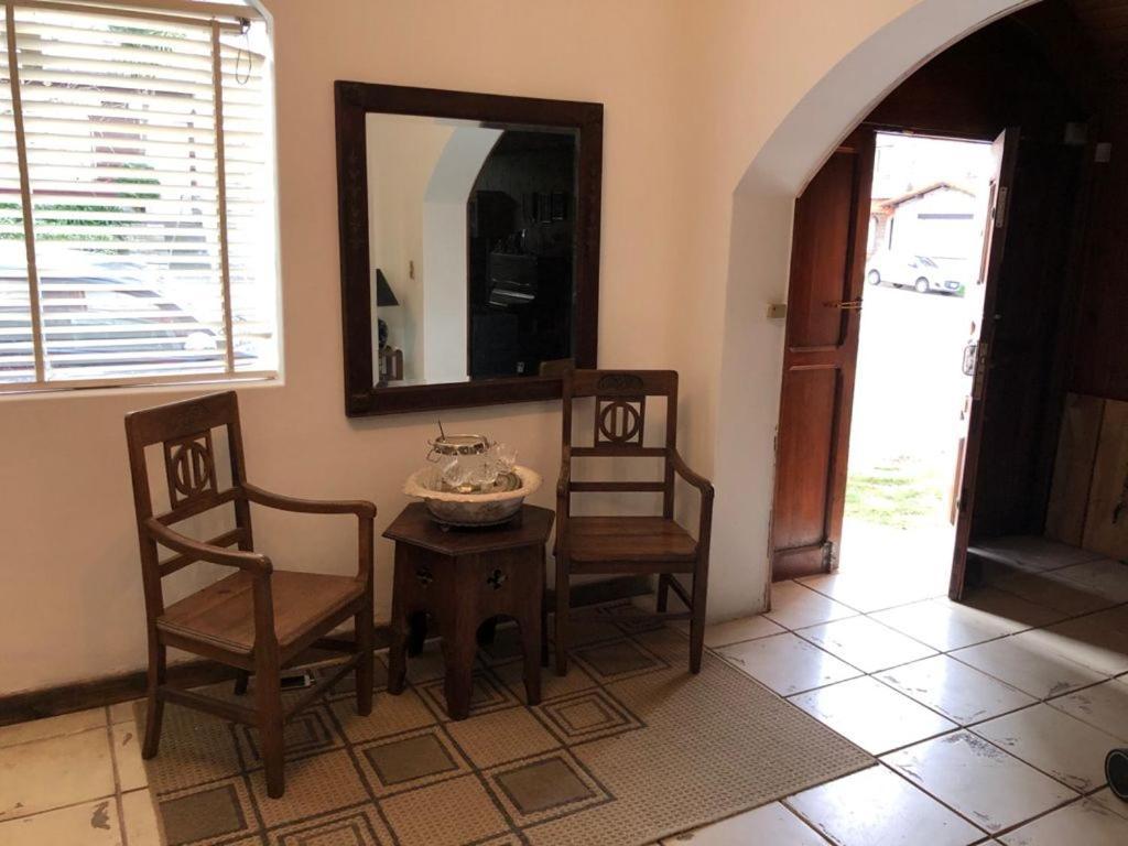 Varesse House Estalagem *